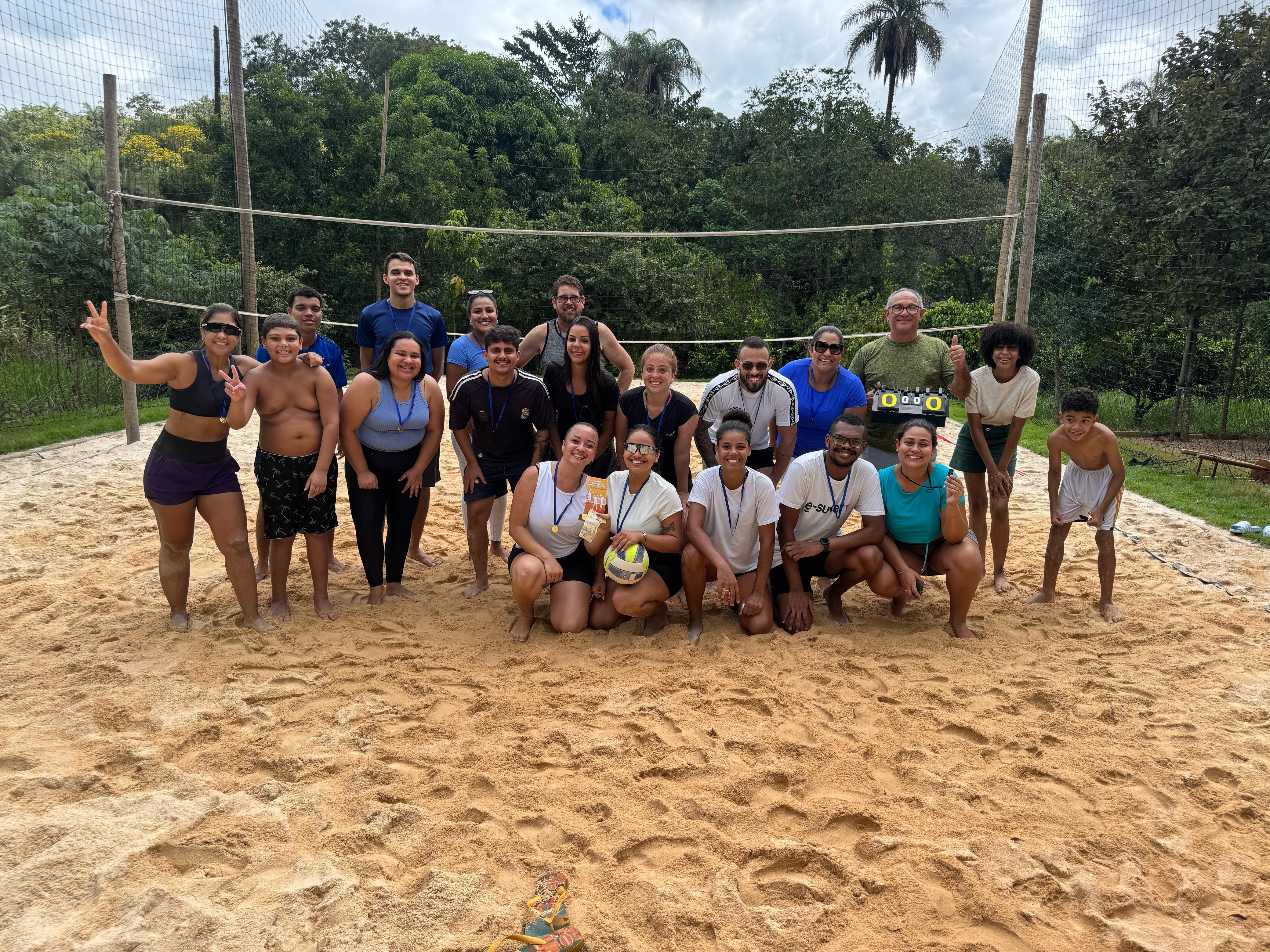 2º CAMPEONATO DE VÔLEI DA EQUIPE 2º CAMPEONATO DE VÔLEI DA EQUIPE